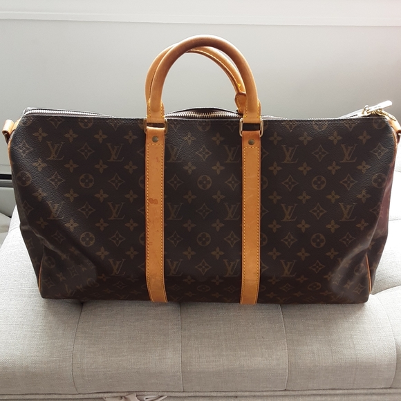 Authentic Louis Vuitton  Bandolier 50 - Picture 2 of 16